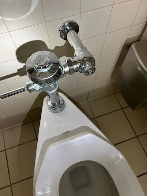 Fixture installation and repair for Garbage Disposal in Middleburg